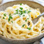 Cheesy Garlic Noodles_done