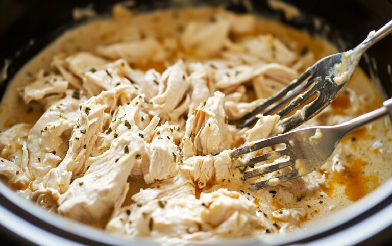 Slow Cooker Cheesy Chicken Pasta_post3