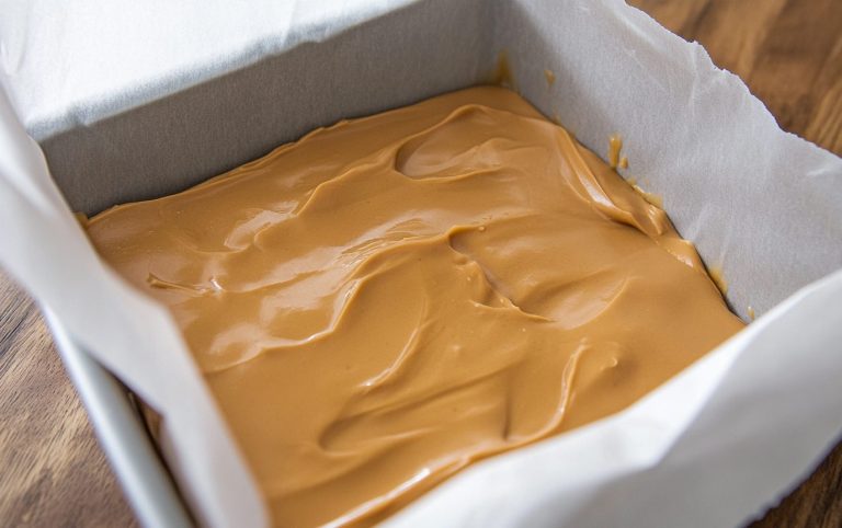 Creamy Peanut Butter Squares_post4