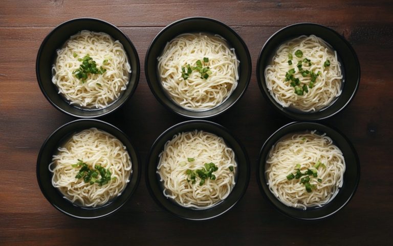  Classic Chicken Ramen Bowl_post5