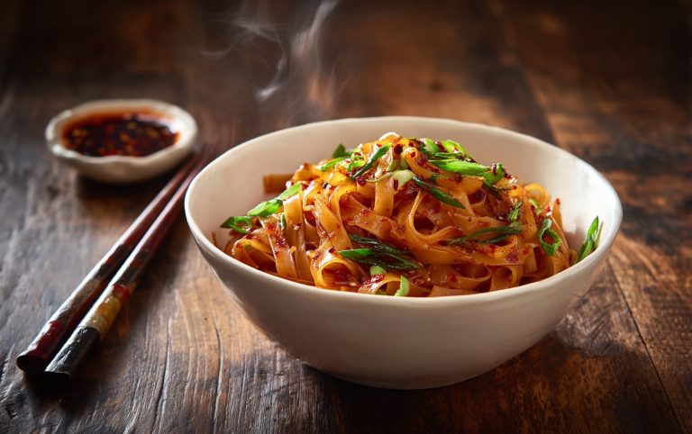 Hot Sesame Rice Noodles