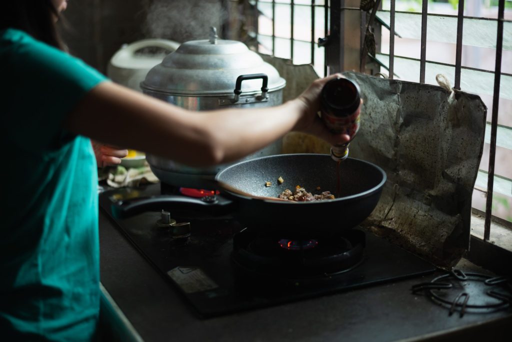 Home Cooking Embraces Simplicity